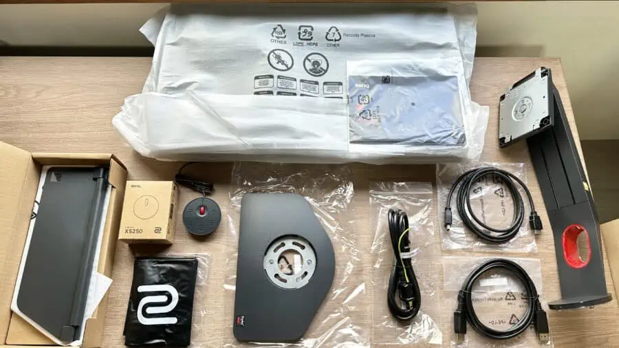 BenQ ZOWIE XL2566Kの付属品